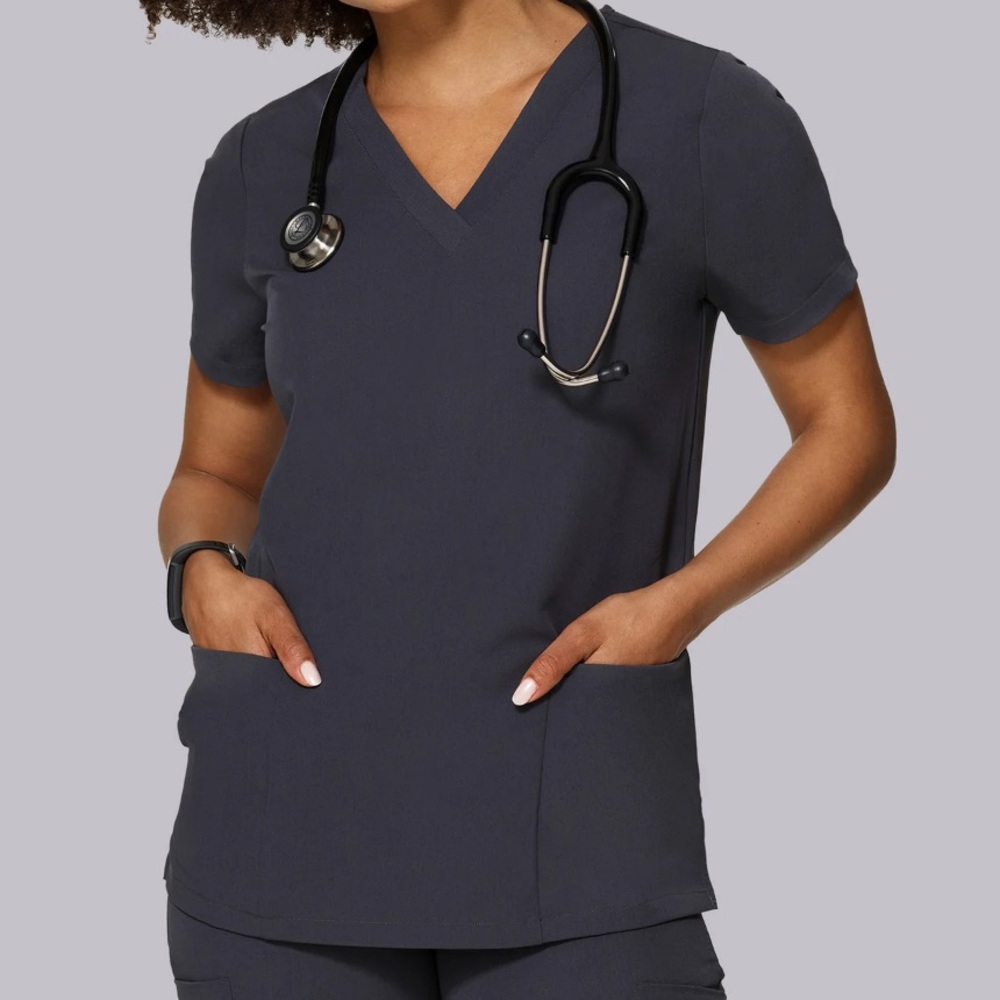 EUC Mandala 6 Pocket Scrub top in Pewter